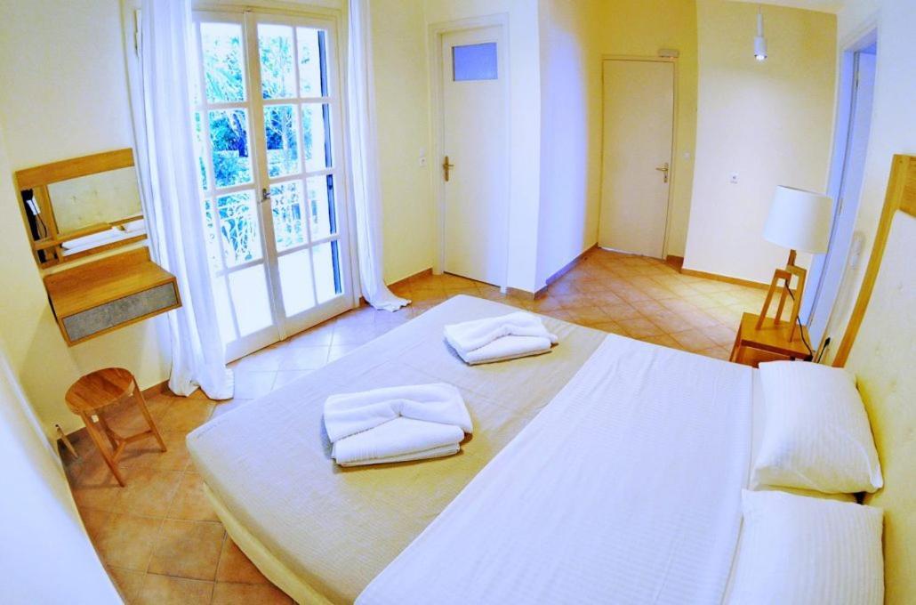 Villa Kastri Apartments Vasilikí Exteriör bild